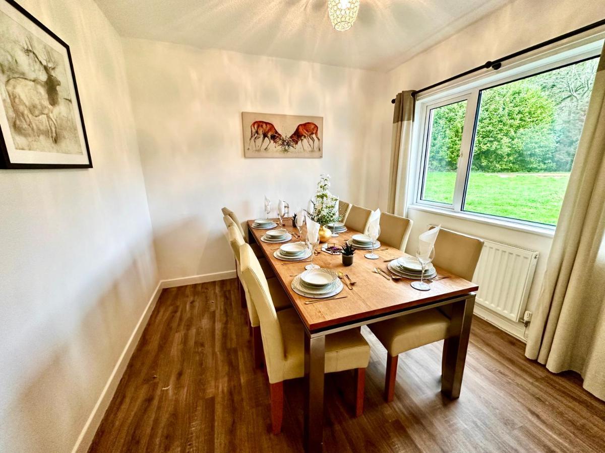Three Bedroom Rural, Relaxing And Peaceful,Dogs Welcome! With Cymru Holidays Abergavenny Esterno foto