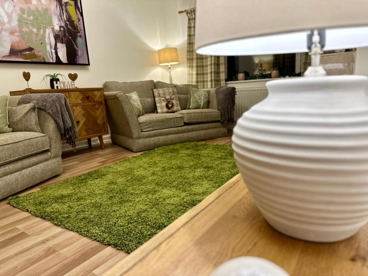 Three Bedroom Rural, Relaxing And Peaceful,Dogs Welcome! With Cymru Holidays Abergavenny Esterno foto