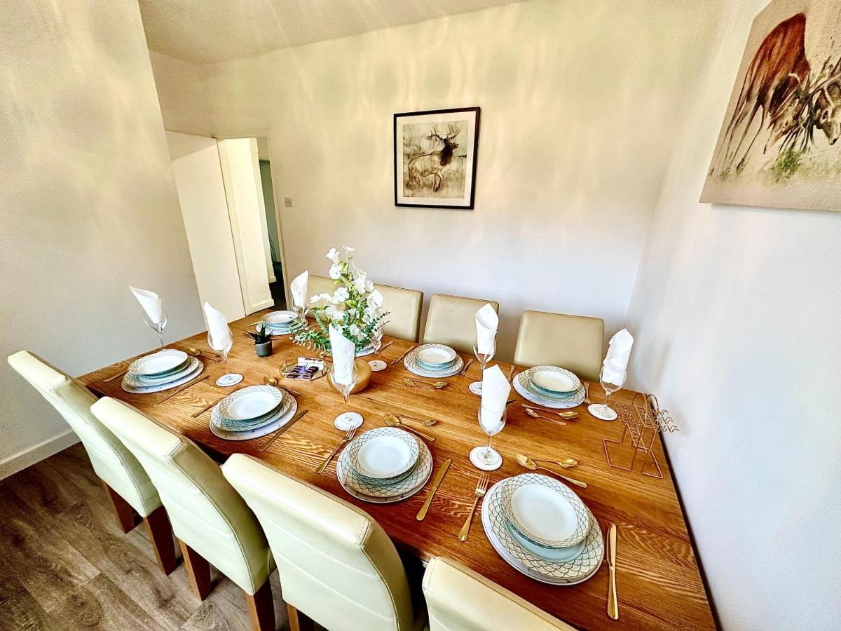 Three Bedroom Rural, Relaxing And Peaceful,Dogs Welcome! With Cymru Holidays Abergavenny Esterno foto